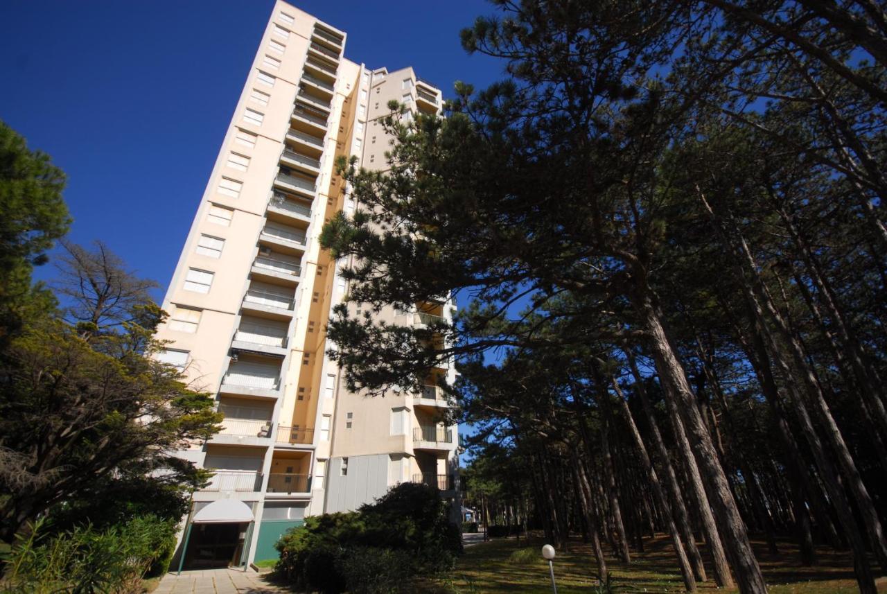 Residence Excelsior Линяно Сабиадоро Екстериор снимка