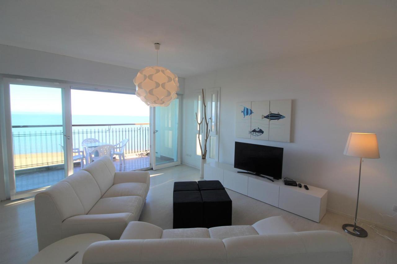 Residence Excelsior Линяно Сабиадоро Екстериор снимка