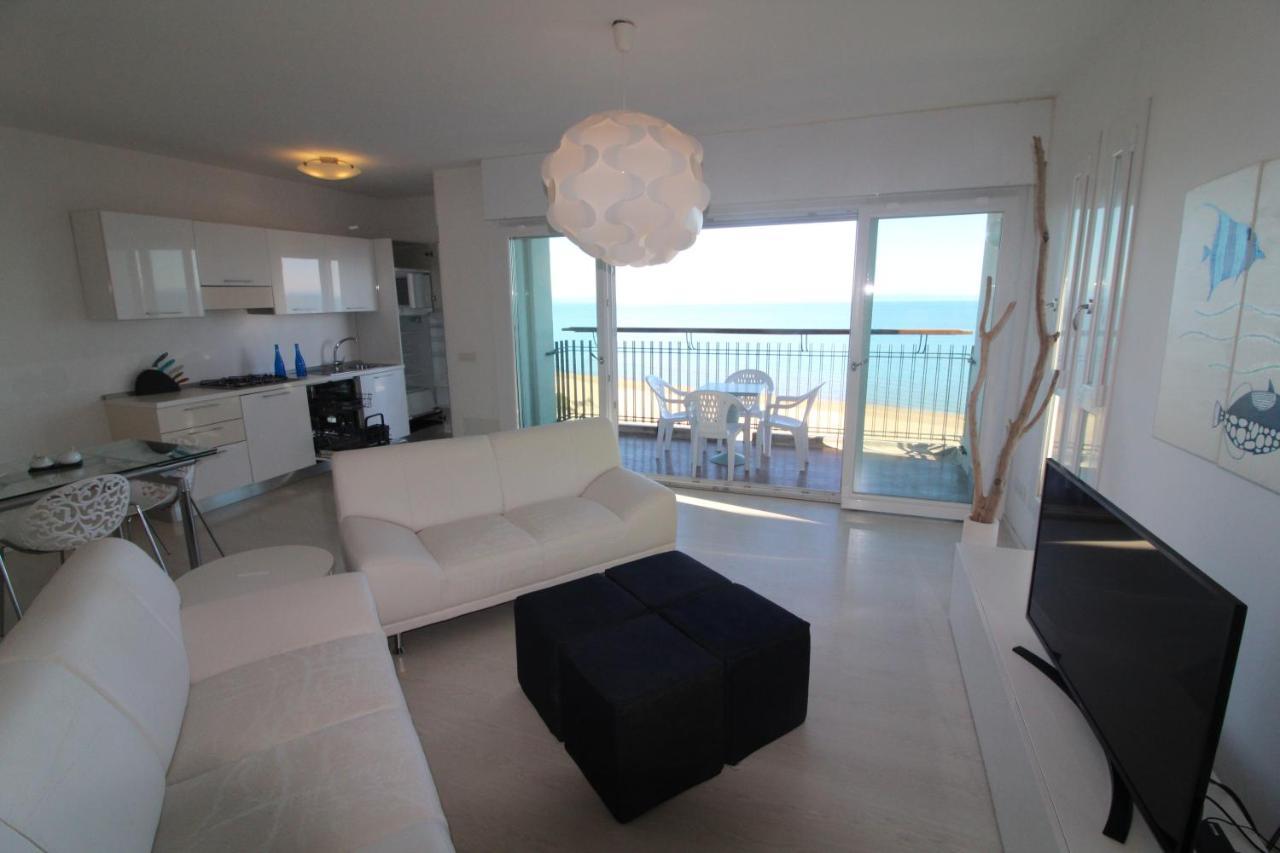 Residence Excelsior Линяно Сабиадоро Екстериор снимка