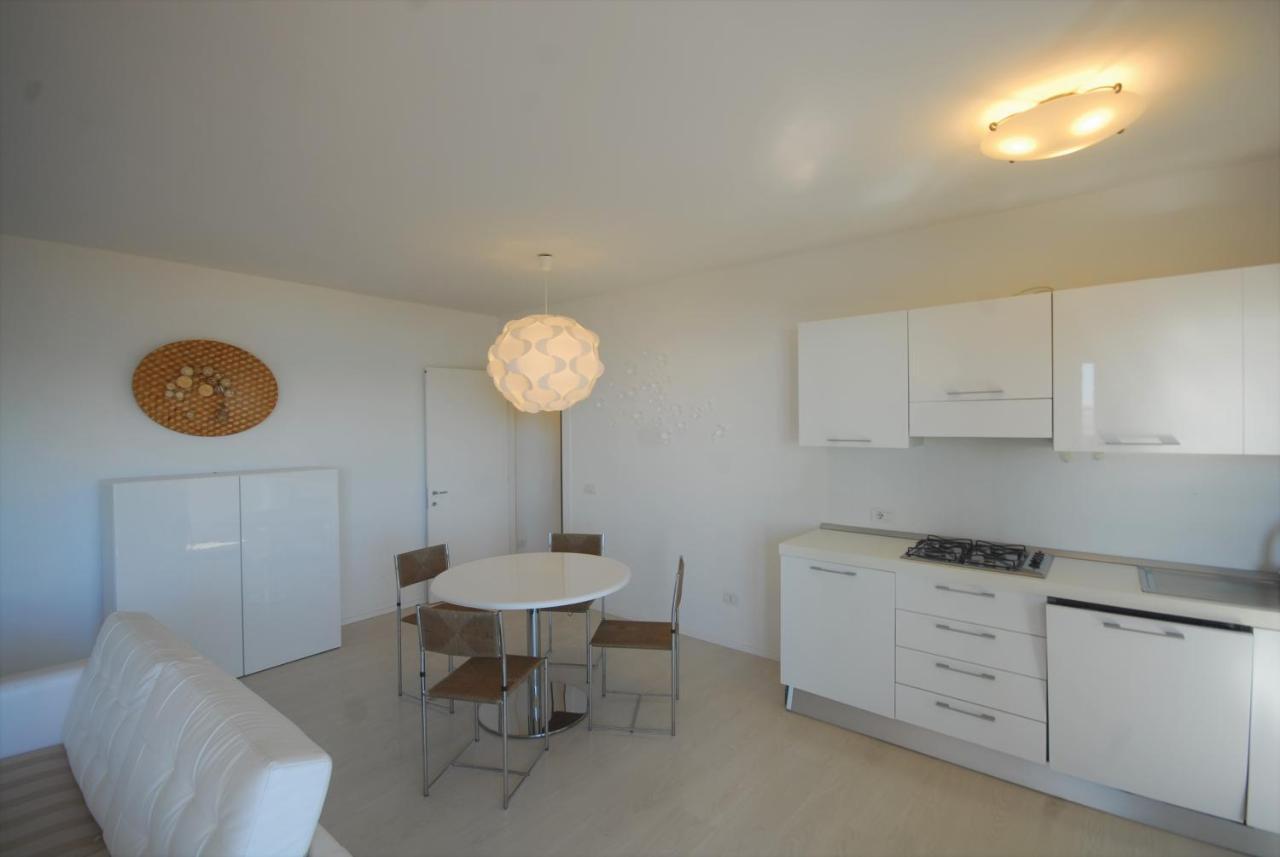 Residence Excelsior Линяно Сабиадоро Екстериор снимка