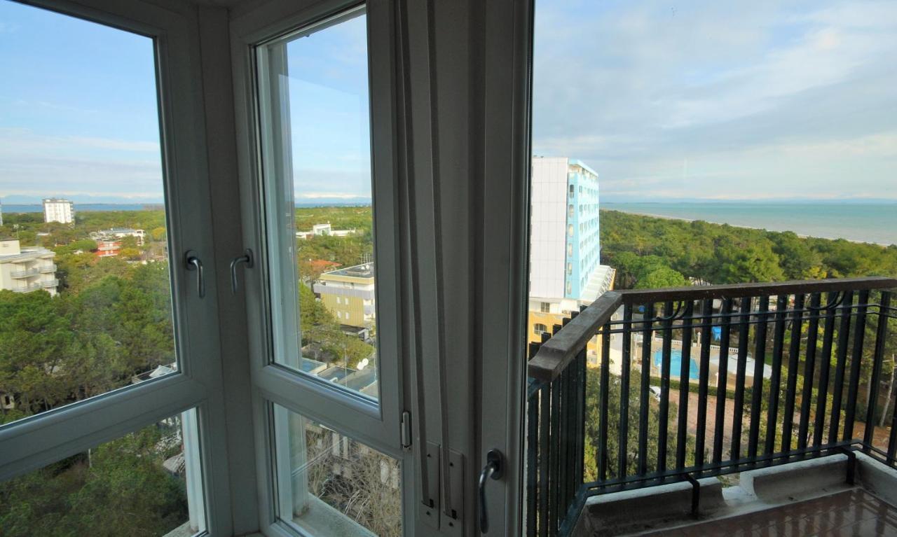 Residence Excelsior Линяно Сабиадоро Екстериор снимка